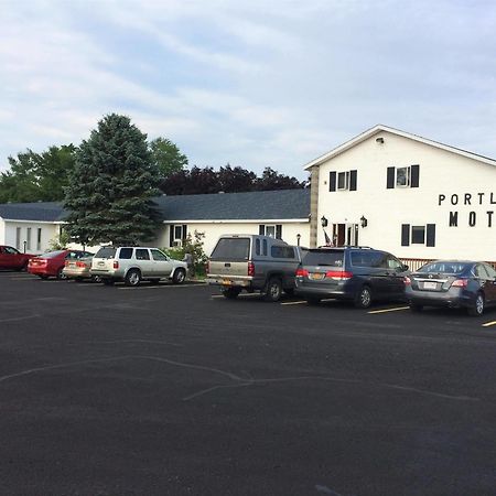 Port Lodge Motel Pulaski Экстерьер фото