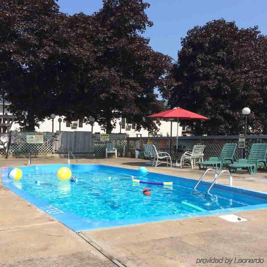 Port Lodge Motel Pulaski Экстерьер фото